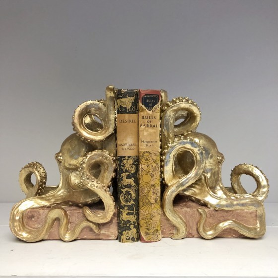 mor_gifts_interiors_octopus_bookends